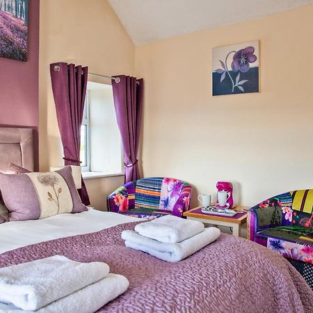 Moorland View Farm B&B Oakamoor Екстериор снимка