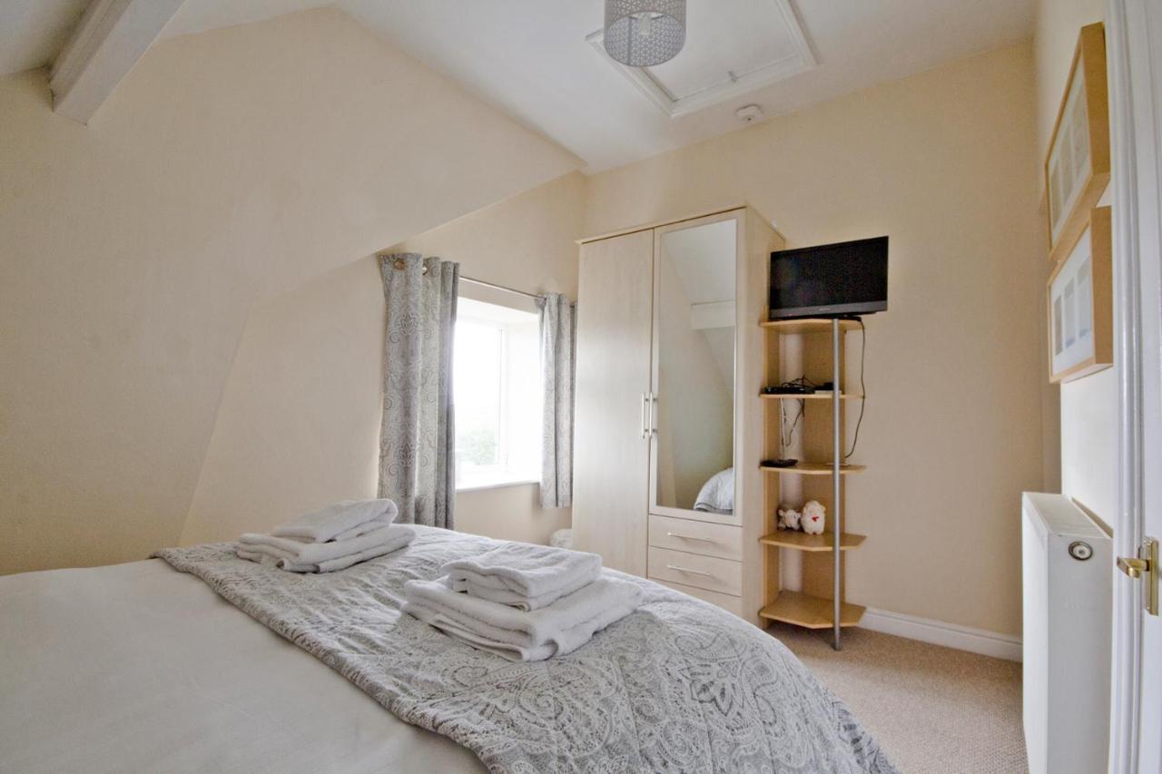 Moorland View Farm B&B Oakamoor Екстериор снимка